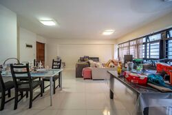Blk 219C Linear Green @ Bedok (Bedok), HDB 4 Rooms #581252921